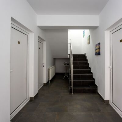 k-_DWF8841-HDR